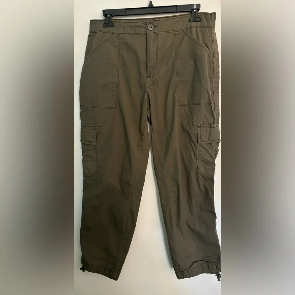 Social Standard by Sanctuary Womens Army Green Utility Cargo Crop Pant Sz Medium